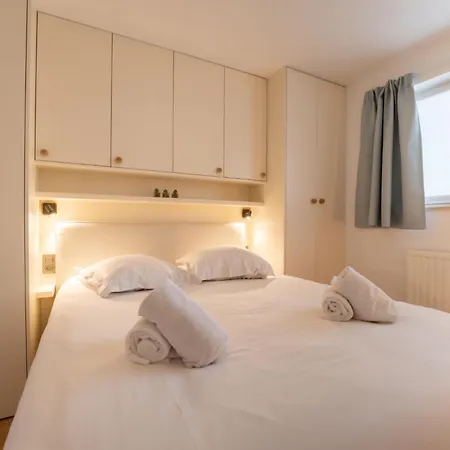 Helios By Interhome